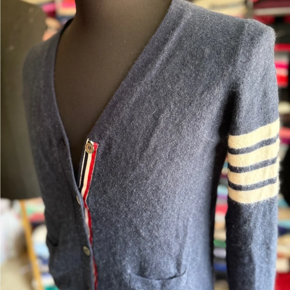 Thom Browne Men's Navy Blue Cashmere Cardigan Sweater S MENDED_13